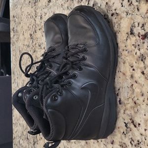 Nike black boots